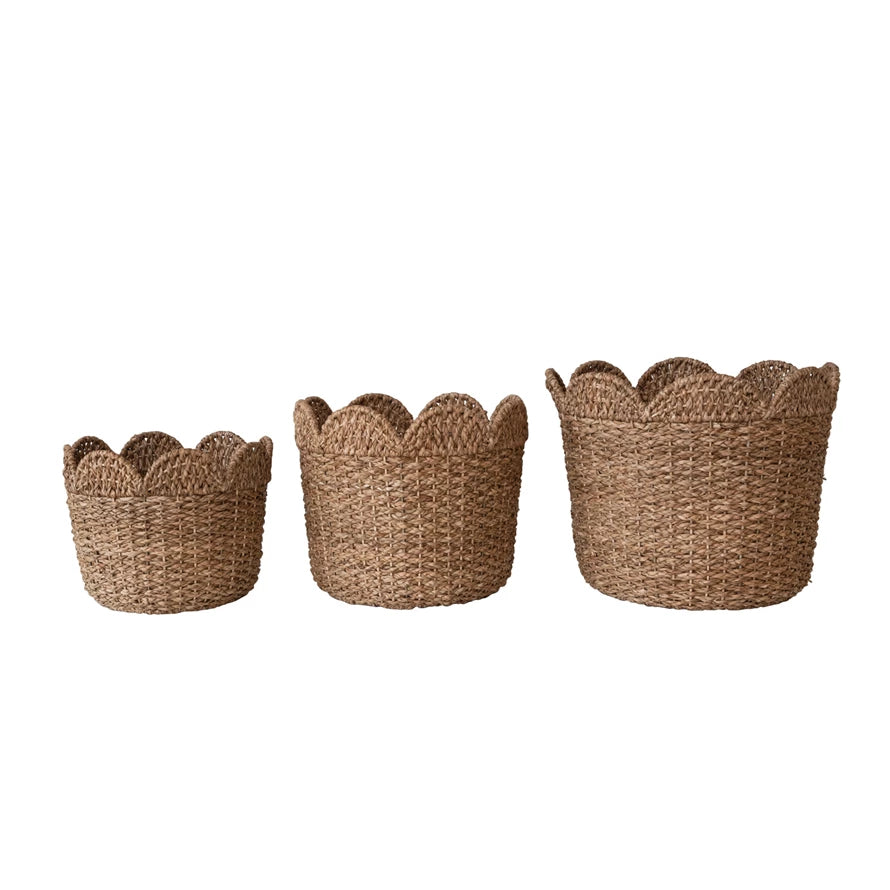 Braided Bankuan & Rattan Basket w/ Scalloped Edge