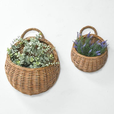 LARGE ROUND POCKET WILLOW BASKET