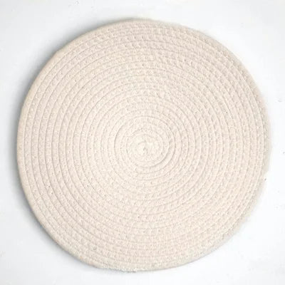 ROUND NATURAL WHITE PLACEMAT